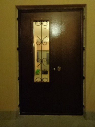 Входная металлическая дверь 05-53