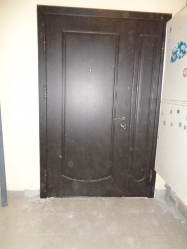 Входная металлическая дверь 05-79